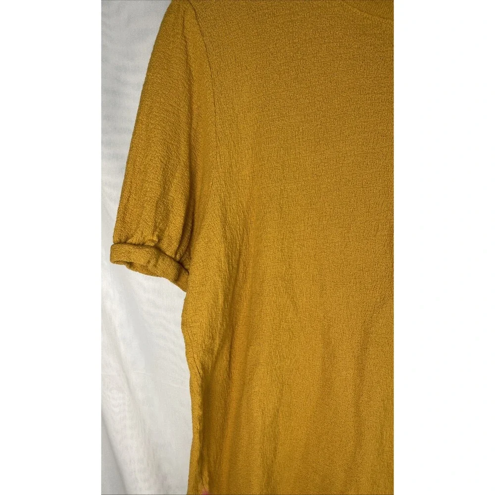 LOFT Plus Mustard Yellow Textured Puff Sleeve Top – Size 16/18 Preowned